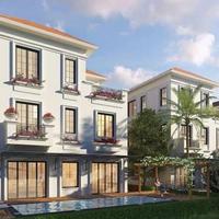 Biệt thự sân golf đẳng cấp full nội thất có hồ bơi riêng từ 50tr/m2 có cam kết lợi nhuận 1 tỷ 1 năm