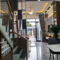Bán nhà 3 tầng mặt tiền Ngô chân lưu, Hoà Minh