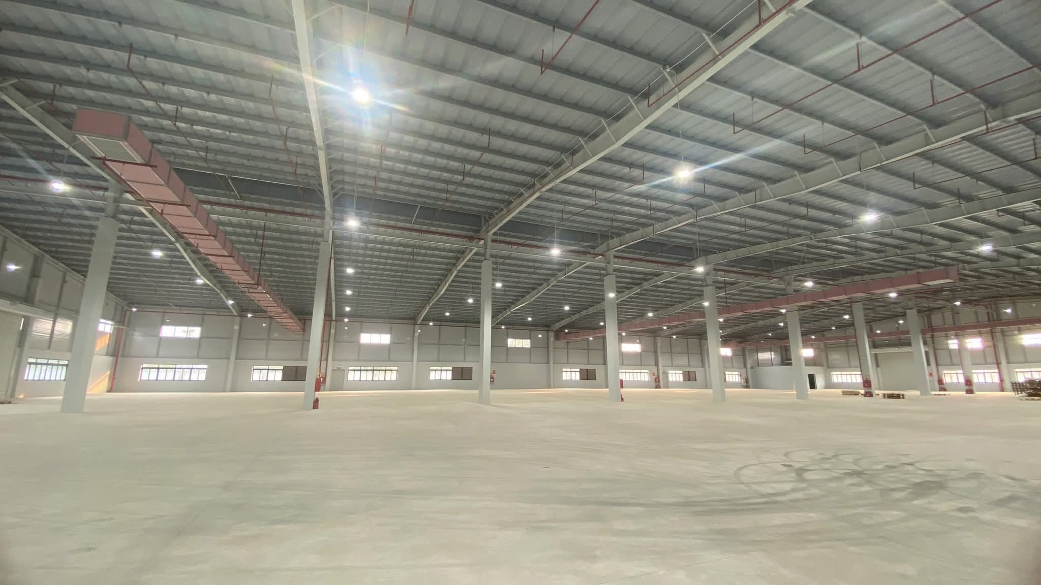 NHÀ XƯỞNG CHO THUÊ tại KCN ĐỒNG VĂN 4. KIM BẢNG. HÀ NAM