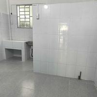 Nhà 5 triệu 1 phòng ngủ KDC 91B ô tô đậu trước nhà