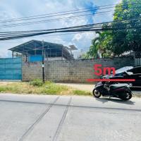 CẦN BÁN LÔ ĐẤT MẶT TIỀN - XÓM CHIẾU, VĨNH NGỌC, TP. NHA TRANG Diện tích: 115,4m Giá 2,7 tỷ
e Bích