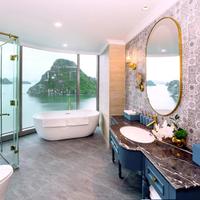 CĂN HỘ CRYSTAL HOLIDAYS VÂN ĐỒN- VIEW VỊNH SIÊU ĐẸP, CHỈ 2.3TỶ- TẶNG XE VF3 300TR (SỐ LƯỢNG CÓ HẠN)