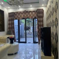 BÁN GẤP NHÀ 3 TẦNG VŨ TRỌNG PHỤNG - 7,X TỶ ĐỒNG - LH: 0917361553*