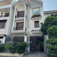 Cho thuê căn biệt thự đường 23, Hiệp Bình Chánh, nhà xây 1 trệt 2 lầu, sân thượng. DT 8x15