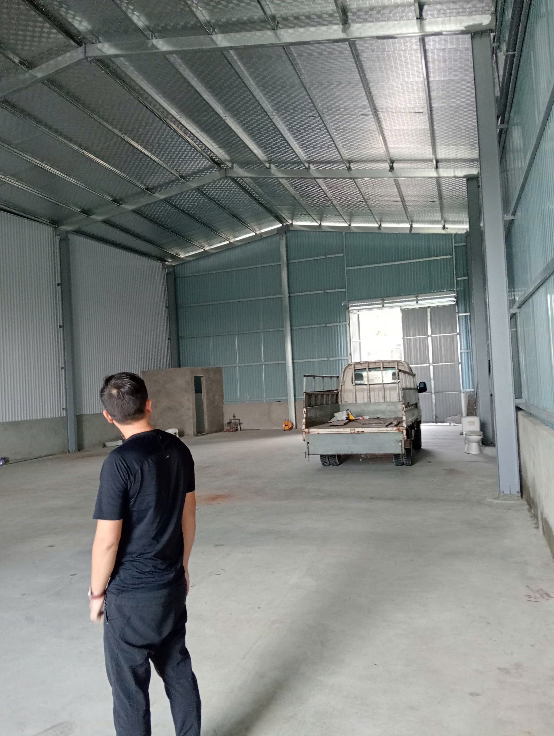 CHO THUÊ 400m2 KHO, XƯỞNG Tại NGUYÊN KHÊ. ĐÔNG ANH. HÀ NỘI