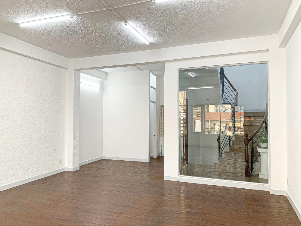 TẦNG CHO THUÊ 60M2 Q1 ĐIỆN BIÊN PHỦ