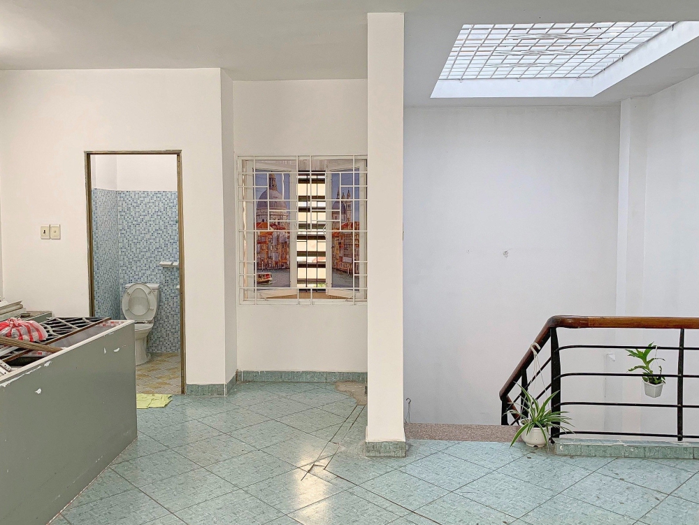 TẦNG CHO THUÊ 60M2 Q1 ĐIỆN BIÊN PHỦ