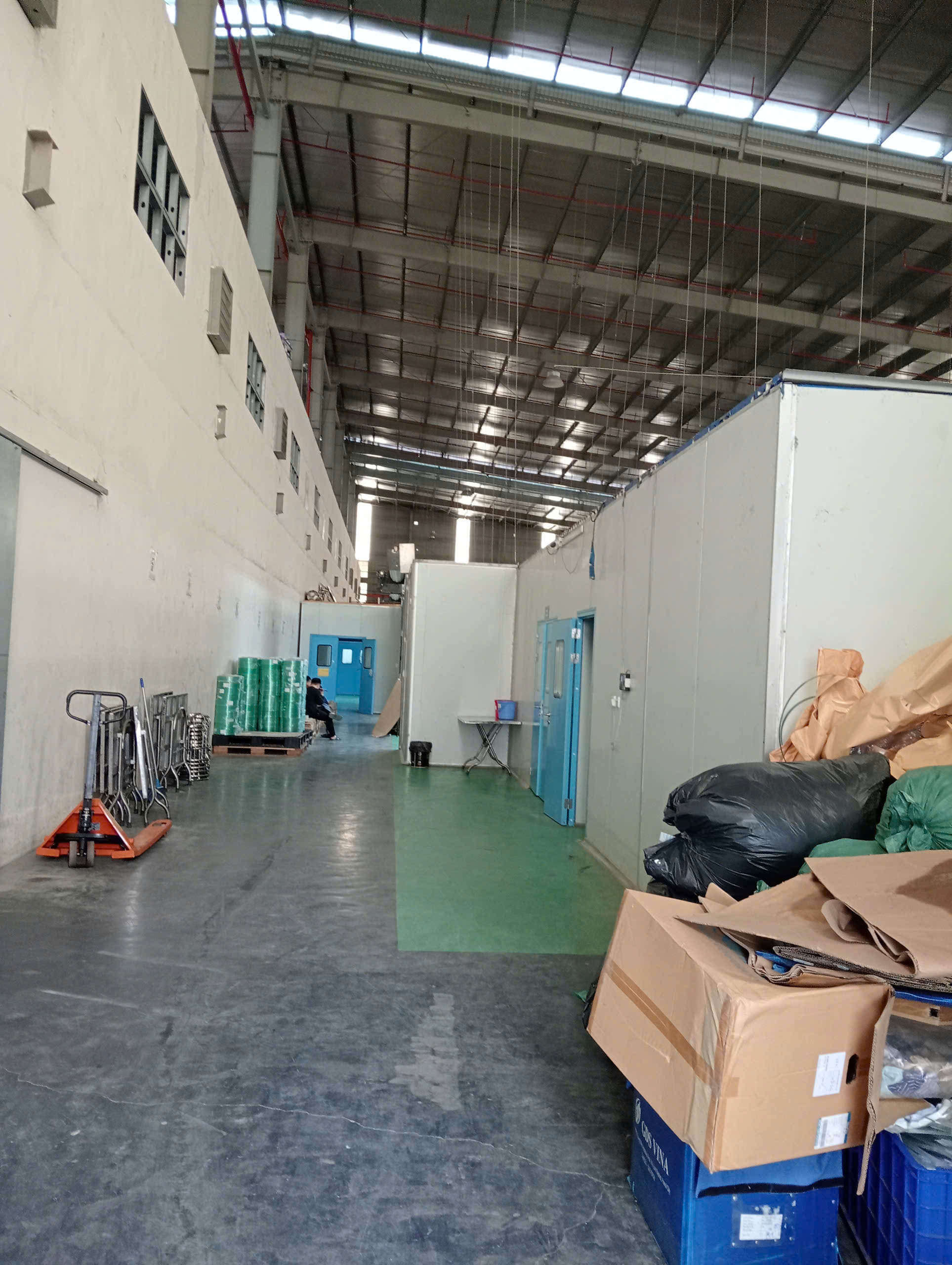 NHÀ XƯỞNG SX LẮP RÁP ĐIỆN TỬ Tại KCN QUANG MINH. HN
