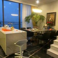28.10.25 Cho thuê tòa nhà cân hộ khách sạn mới tinh ở Tây Hồ, view hồ Tây, vừa ở vừa kinh doanh