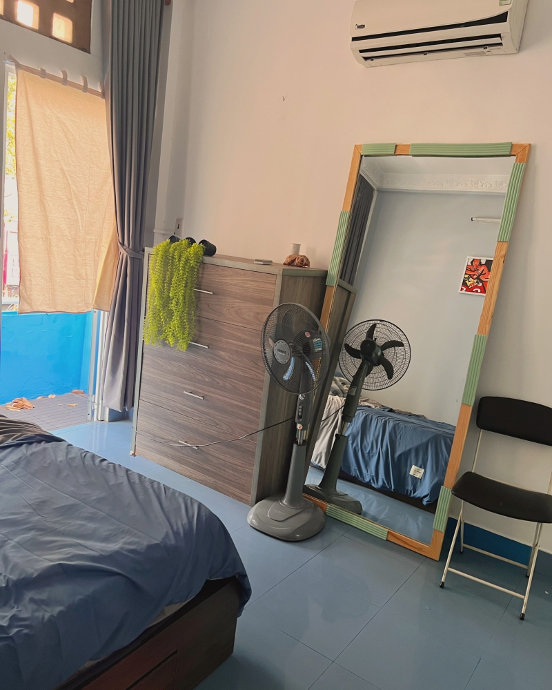 Chính Chủ cho thuê chdv 1PN cực rộng ngay mặt tiền Trần Hưng Đạo Quận 1