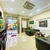 Bán GẤP nhà đẹp hẻm 616 Lê Đức Thọ ngang 10m 220m2 khu Osimi có gara sân vườn 22 tỷ xíu.