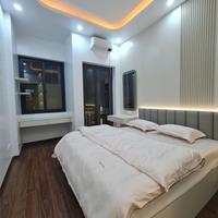 Bán nhà riêng Hoàng Mai, giá 10.6 tỷ, DT 48m2, nhà đẹp mới koong 10m ô tô gần