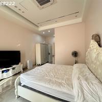 Nhà mặt đường lô góc Chùa Hàng - Ngang 4.65m - Lô góc cực đẹp