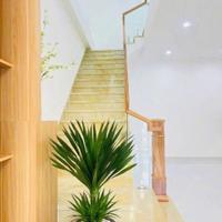 CHÍNH CHỦ BÁN GẤP – NHÀ ĐẸP GIÁ TỐT – Ô TÔ ĐẬU TRƯỚC CỬA