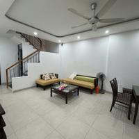 Bán nhà 3 tầng trung tâm TP Nha Trang – mặt tiền đẹp – full nội thất