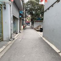 Bán 100m2 nhà 4 tầng 18 phòng trọ, cho thuê 35tr/tháng, đường thông ô tô, cách 30m Ngô Xuân Quảng