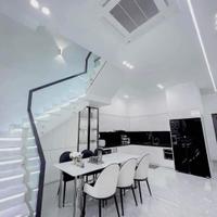 VỀ QUÊ SINH SỐNG CHÍNH CHỦ GỬI BÁN CĂN LẦU 100M2 NGAY TRUNG TÂM PHƯỜNG