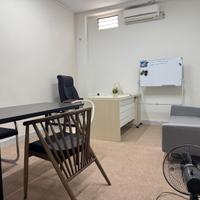 Văn Phòng 16m² số 4 Nguyễn Huy Tự, đầy đủ bàn ghế, giường nghỉ, phù hợp văn phòng nhỏ, livestream