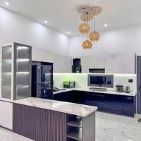 CHÍNH CHỦ NGỘP NGÂN HÀNG BÁN NHÀ CẤP 4 VỪA HOÀN THIỆN NGAY TRUNG TÂM