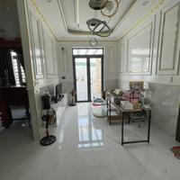 NP1105 Bán Nhà phố, thiết kế sang trọng Biệt Thự, khu dân cư an ninh, xóm ở đông đúc