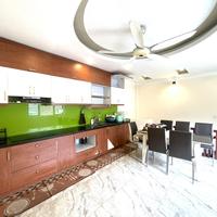 Siêu Phẩm Cát Linh 60m2 6 Tầng lô góc, kinh doanh,ô tô vào nhà giá 18 tỷ