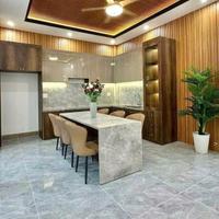 CỰC ĐẸP    NHÀ 2 LẦU NGAY TRUNG TÂM SỔ HỒNG RIÊNG CHỈ 650TR SANG TÊN NGAY