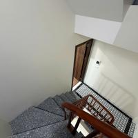 Cần bán 30m2 nhà 5 tầng ngõ 80/1 Hoa Lâm. Ngay gần chợ, trường học các cấp, siêu thị Big C