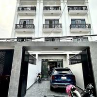 Nhà sân cổng riêng Thiên Lôi, 141m 4 tầng mới tinh, ngõ ô.tô, Giá 8.9 tỉ