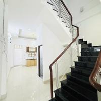 NGỘP BANK GẤP BÁN -  KHU VIP SÀI GÒN MỚI PHÂN LÔ ĐỒNG BỘ CAO TẦNG - HẺM 8M SẠCH ĐẸP OTO NGỦ TRONG