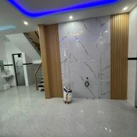 Cần tiền bán gấp mặt tiền đường nhựa 1 lầu 1 trệt mới xây chưa ở TT Long Điền, BRVT