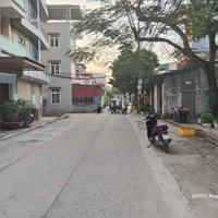 Lô góc phố Bảo Tháp – kinh doanh tốt, đường rộng, giá 2,6xx tỷ