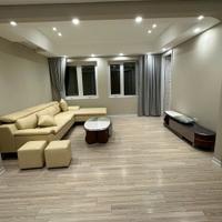 Cho thuê chung cư Ciputra G3 dt 150m2 căn 3 phòng ngủ view Hồ Tây