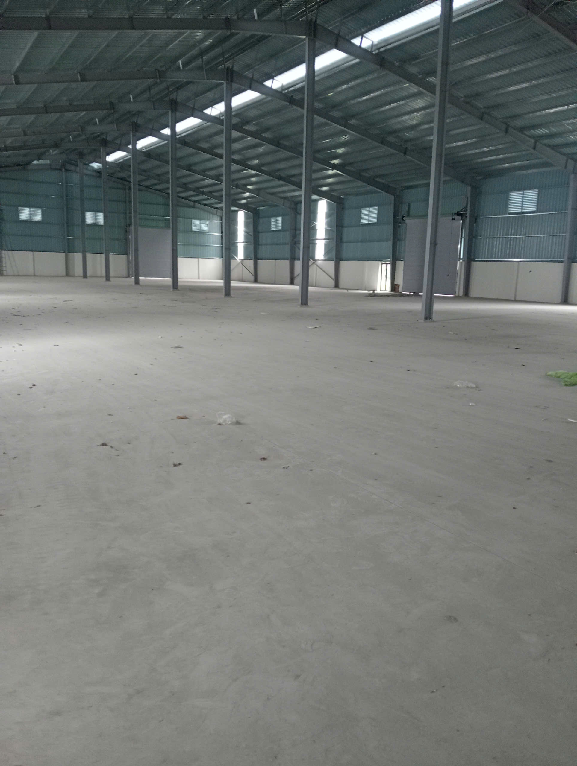 CHO THUÊ KHO XƯỞNG 2.900M2 tại TÂN DÂN, KHOÁI CHÂU. HƯNG YÊN. MẶT ĐƯỜNG QL39.