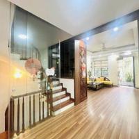 Bán nhà 6 tầng thang máy phố Võ Văn Dũng, Đống Đa, ô tô vào nhà, 2 thoáng, 40m, 13.8 tỷ