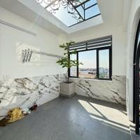 Nhà 5 tầng Thang Máy - tuyến 2 Thiên Lôi - 59m - Giá 8.1 tỉ - full nội thất