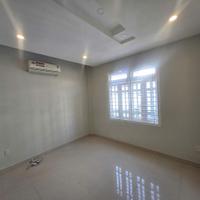 Cho thuê nhà riêng, nhà 1 trệt + 2 tầng + 1 sân thượng