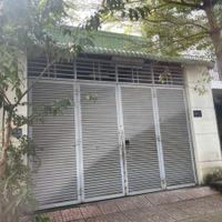 Bán khu đất kdc sổ hồng ,xuất hiện sẵn căn nhà kho trên Q.9, 104m2 , ngang 6.3m