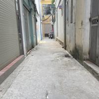 Bán gấp 50,8m2 đất ngõ 29 Phố Trạm. Cách 50m ra vườn hoa và mặt Phố, 150m ra cầu Vĩnh Tuy