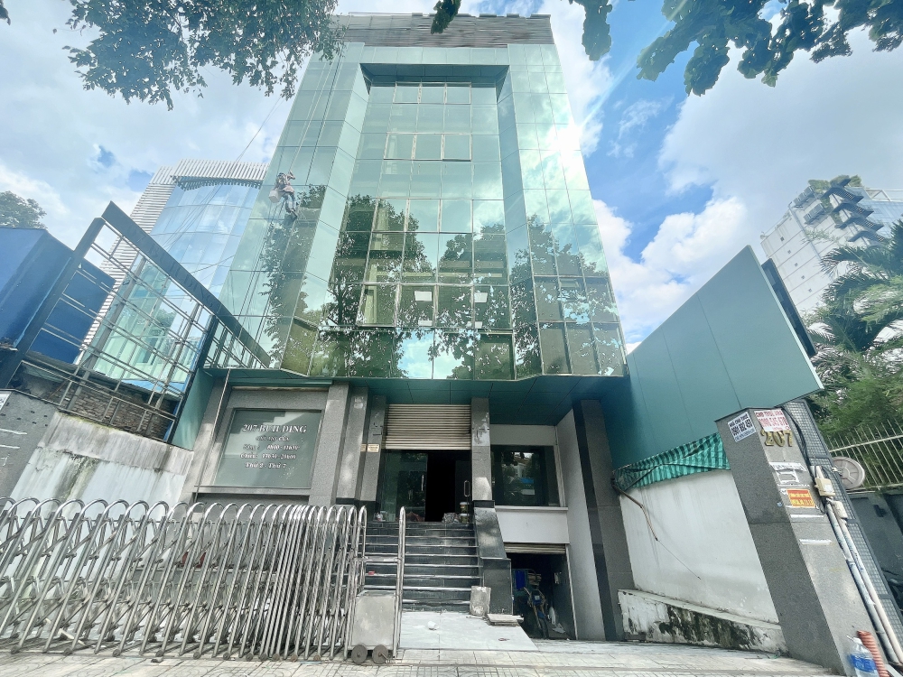 Siêu phẩm mới nhất trong tháng 9 này! VP view kính sàn 160m2 Điện Biên Phủ - Quận 3