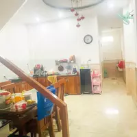 NHÀ 2 TẦNG 85M²,CHỈ CÁCH 2 CĂN RA MẶT TIỀN NGUYỄN PHƯỚC NGUYÊN,NGANG 4.75M,3PN,SÁT CHỢ,BÊN CÔNG