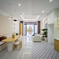 NHÀ ĐẸP PHONG CÁCH HIỆN ĐẠI – 1 TRỆT 1 LẦU – MẶT TIỀN CỰC XINH(2Ty4)