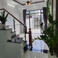 Cho thuê nhà nguyên căng đường số 10 linh xuân thủ đức LH 0909428959.