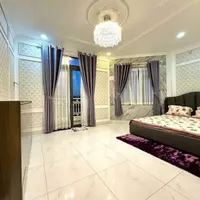NHÀ ĐẸP LUNG LINH  – NGANG 5,2M – HẺM XE HƠI 6M CHỈ 7 TỶ