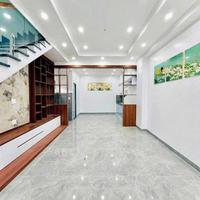Bán nhà xây mới tinh - phố Vĩnh Cát - 50m 3 tầng - hướng Đông Nam