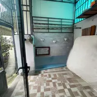 BÁN NHÀ 2 tầng HẺM Ô TÔ NGÔ ĐẾN NGAY CHỞ SƠN THUỶ VĨNH PHƯỚC