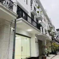 Cho thuê nhà phân lô khu 90 phố Nguyễn Tuân giá rẻ  Dt: 70m²  X 5 tầng, thang máy