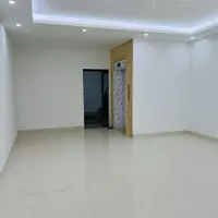 Cho thuê nhà phân lô khu 90 phố Nguyễn Tuân giá rẻ  Dt: 70m²  X 5 tầng, thang máy