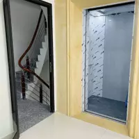 Cho thuê nhà phân lô khu 90 phố Nguyễn Tuân giá rẻ  Dt: 70m²  X 5 tầng, thang máy