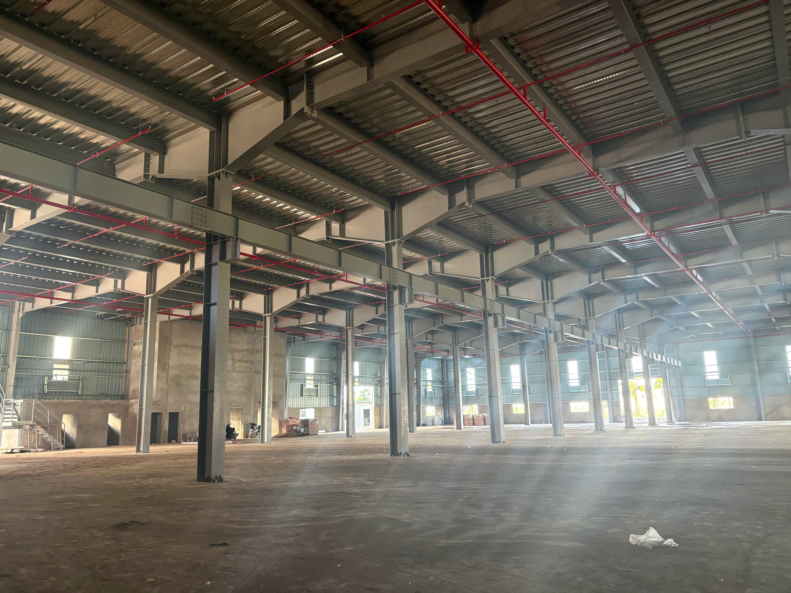 CHO THUÊ NHÀ XƯỞNG MỚI 7000m² Tại KCN ECOLAND. PCCC Tự Động – Pháp Lý FDI
