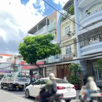 Nhà mới 4 tầng mặt tiền Âu Dương Lân P. Chánh Hưng. Giá 22 tỷ